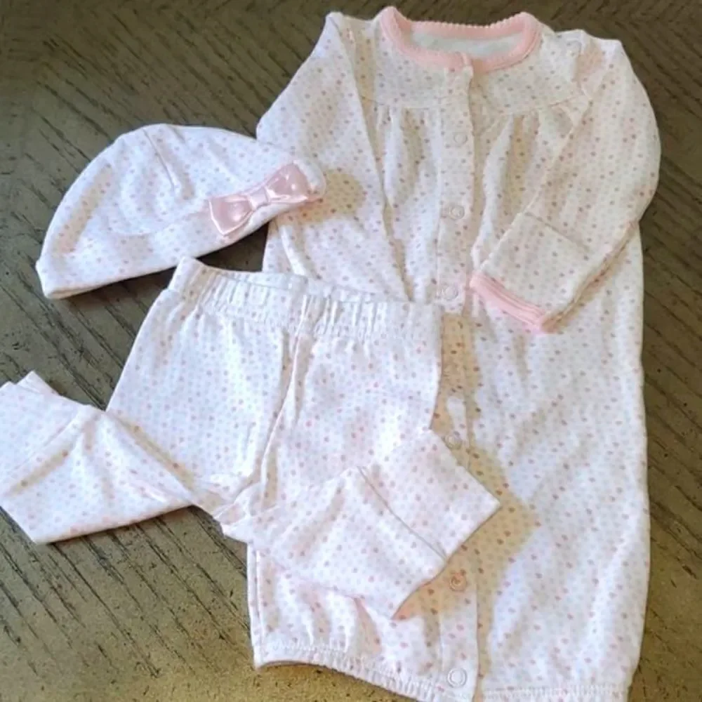 3 month 3 piece set baby girl. By Carters. NWOT